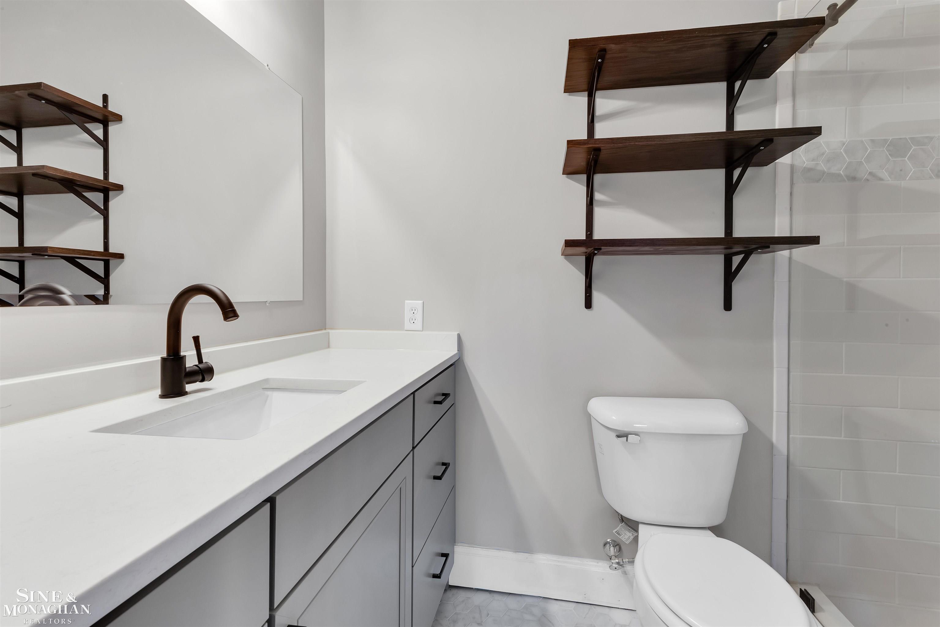 908 Trombley Road, Unit 2 Grosse Pointe, MI 48230 - Photo 34 of 73