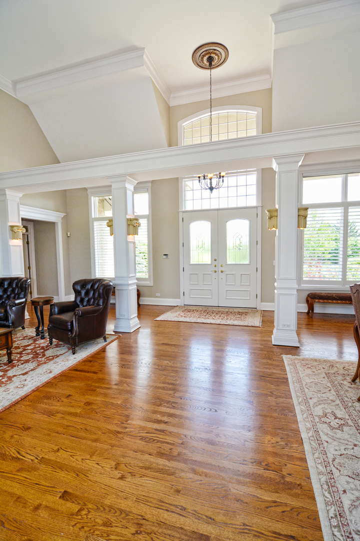 36W580 Stoneleat Road St. Charles, IL 60175 - Photo 5 of 48 a view of a living room and dining room