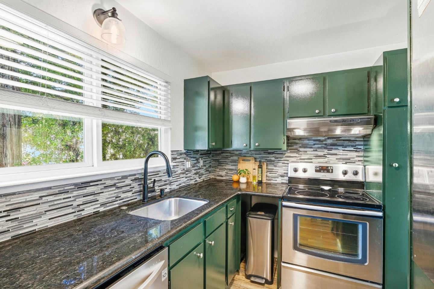 1200 Capitola Road, Unit 7 Santa Cruz, CA 95062 - Photo 8 of 44