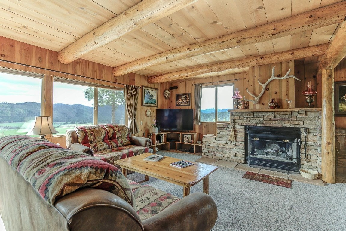 6219 Scott River Road Fort Jones, CA 96032 - Photo 12 of 38 Gallery Image 12