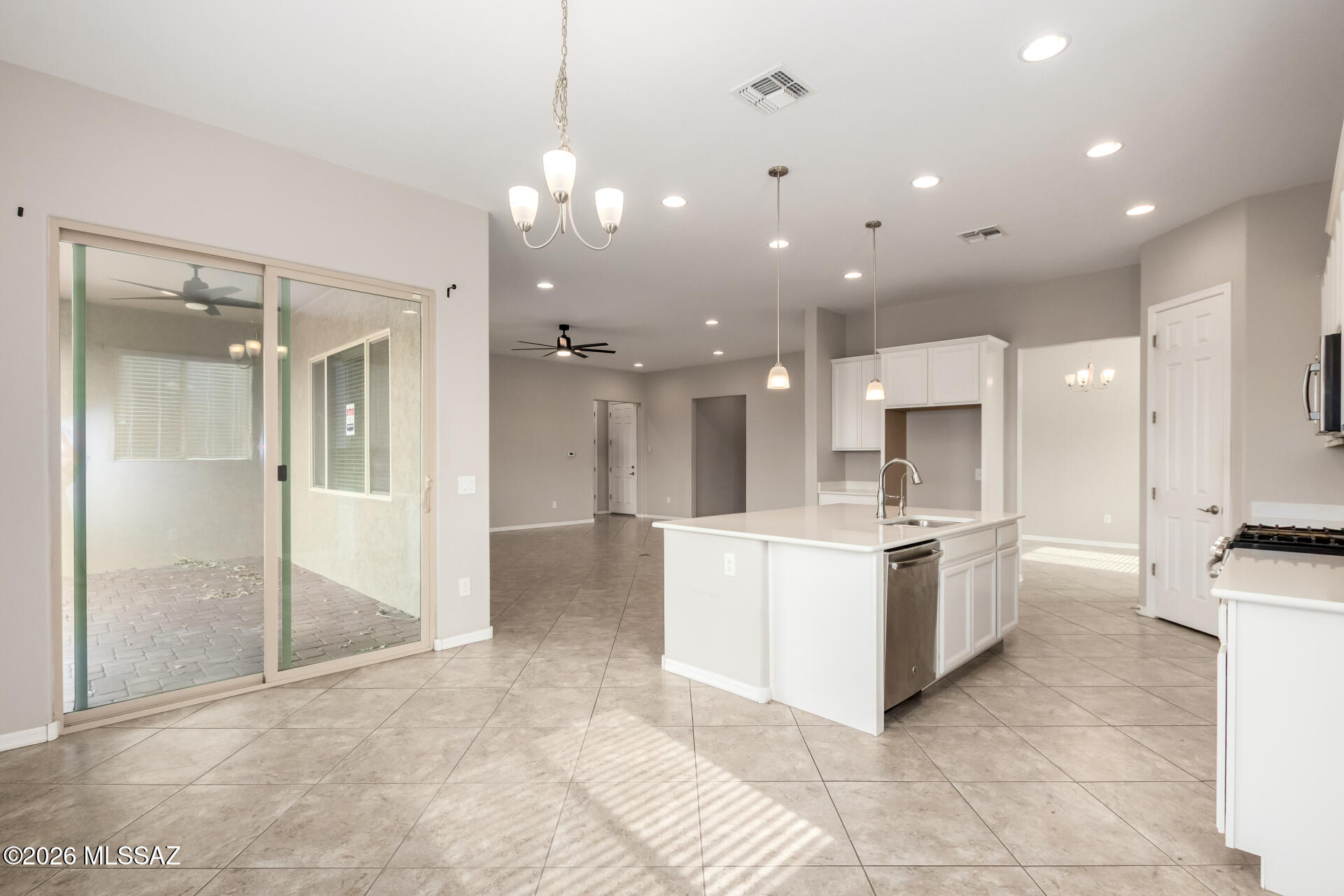 2974 South Open Range Way Tucson, AZ 85713 - Photo 12 of 27 Kitchen