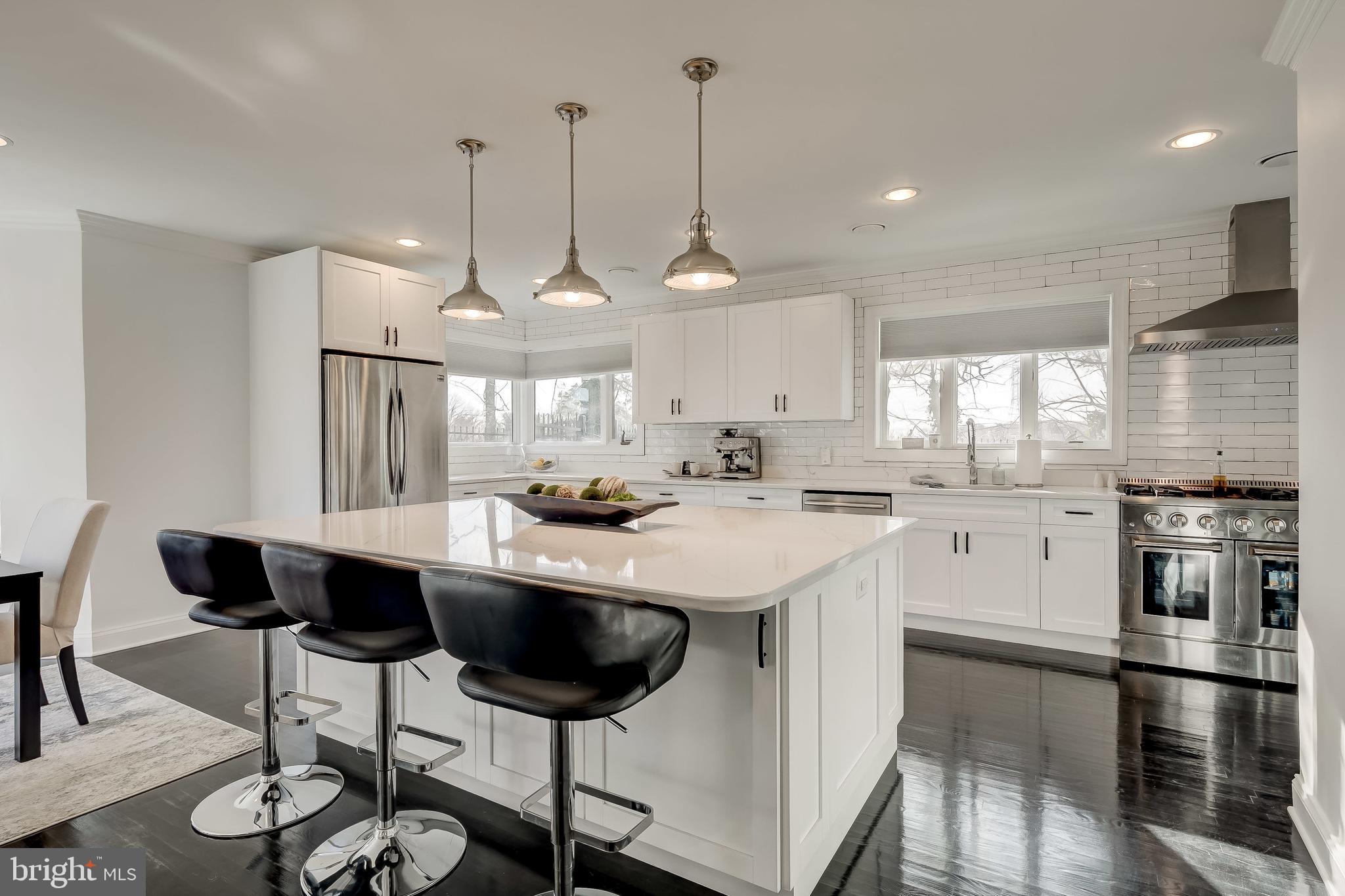 8040 Leishear Road Laurel, MD 20723 - Photo 7 of 66 Gourmet kitchen, commercial grade range.
