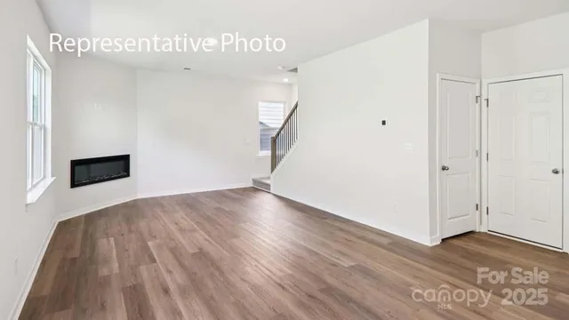 $339,000 | 680 14th Ave Court Northeast, Hickory, NC 28601