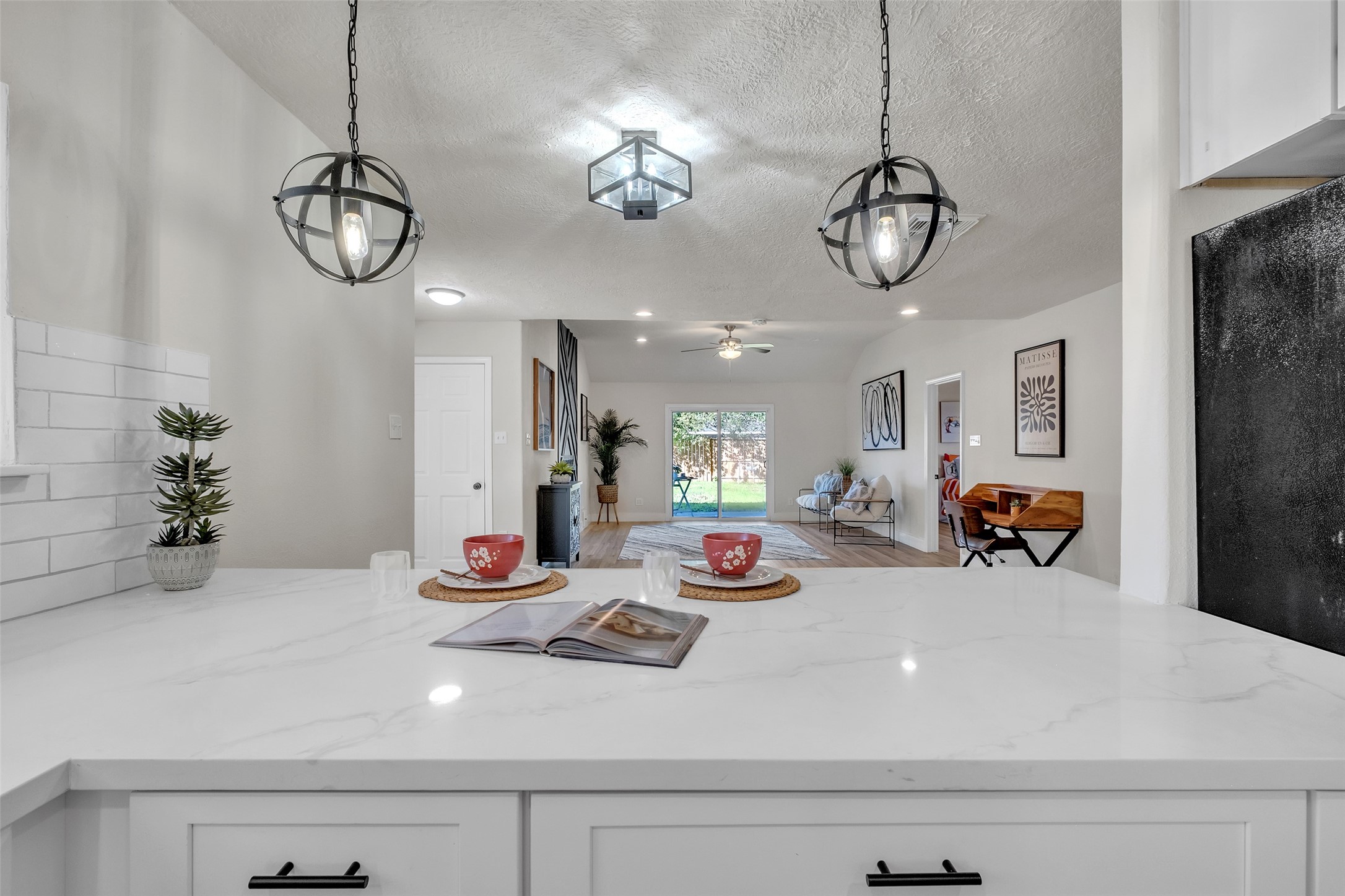 5502 Hewitt Drive Houston, TX 77092 - Photo 16 of 34