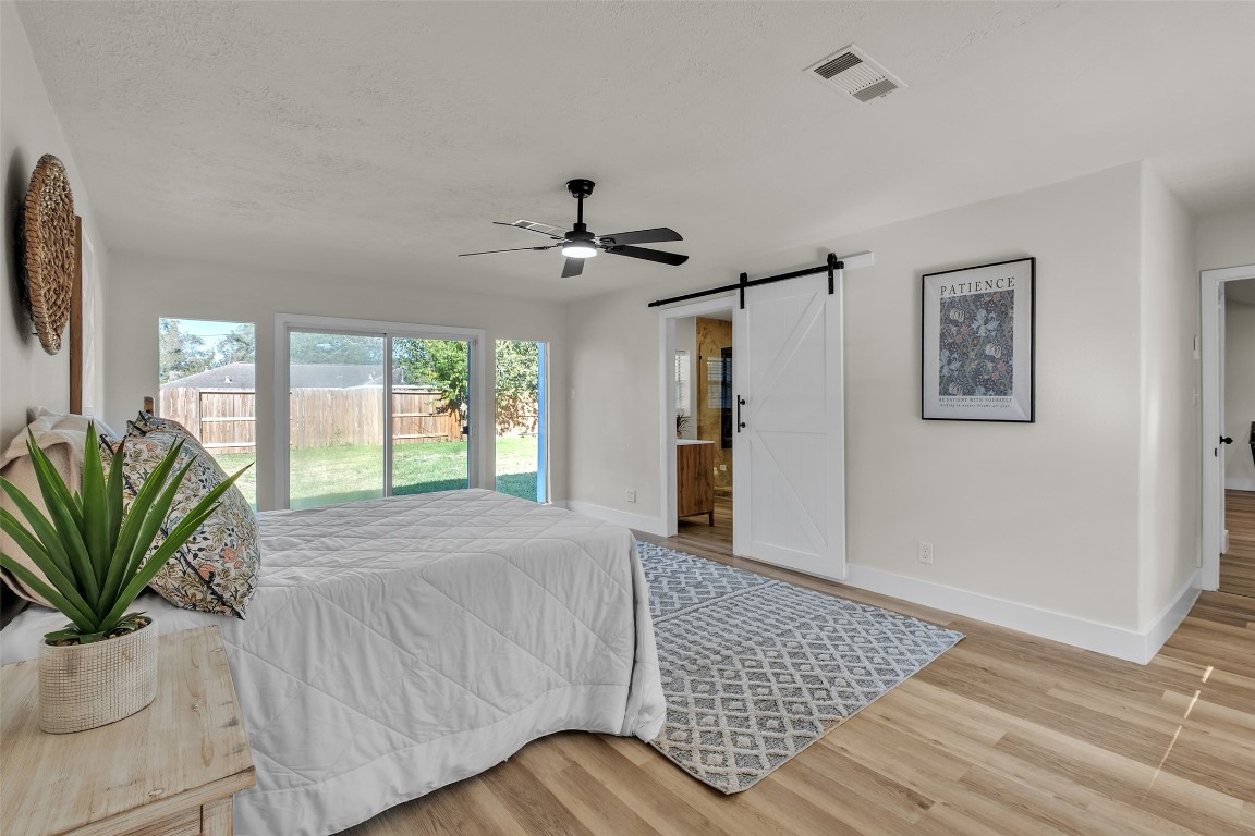 5502 Hewitt Drive Houston, TX 77092 - Photo 20 of 34