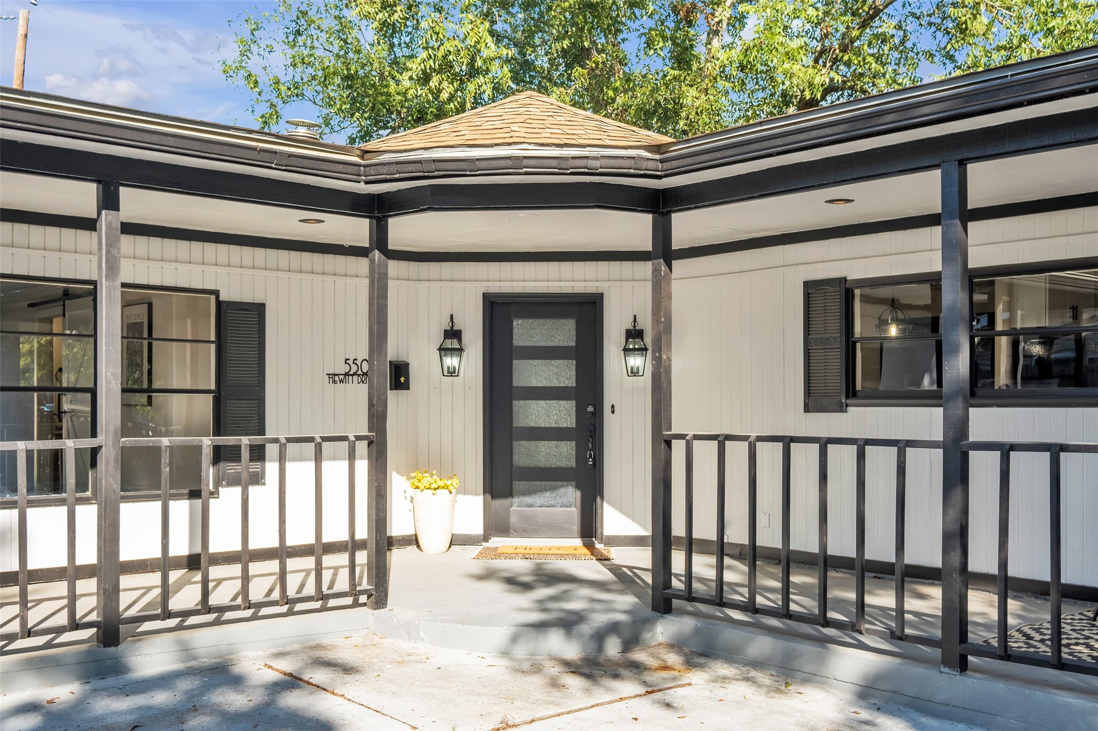 5502 Hewitt Drive Houston, TX 77092 - Photo 33 of 34