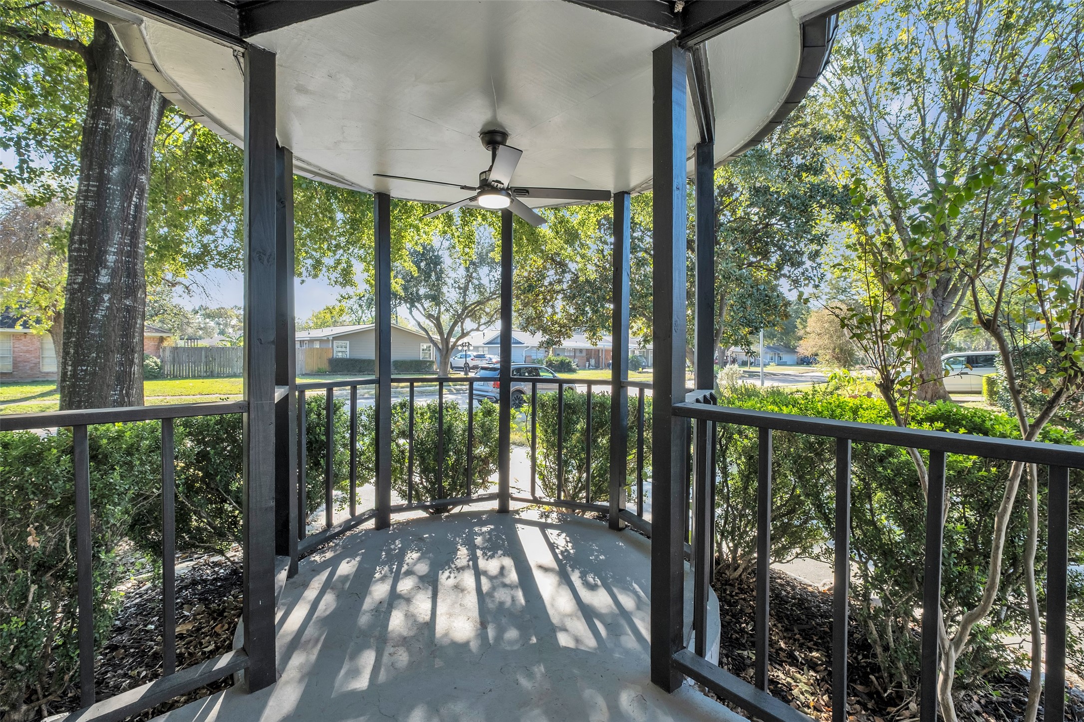 5502 Hewitt Drive Houston, TX 77092 - Photo 34 of 34