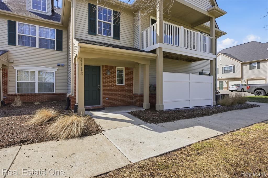 4113 Hampton Ridge Boulevard Howell, MI 48843 - Photo 1 of 28