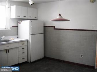 9430 Krewstown Road Philadelphia, PA 19115 - Photo 5 of 9 Kitchen