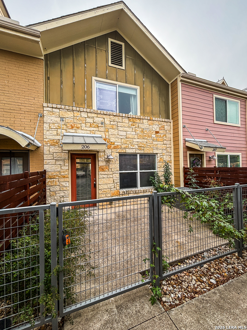 1101 Grove Boulevard, Unit 206 Austin, TX 78741 - Photo 1 of 35