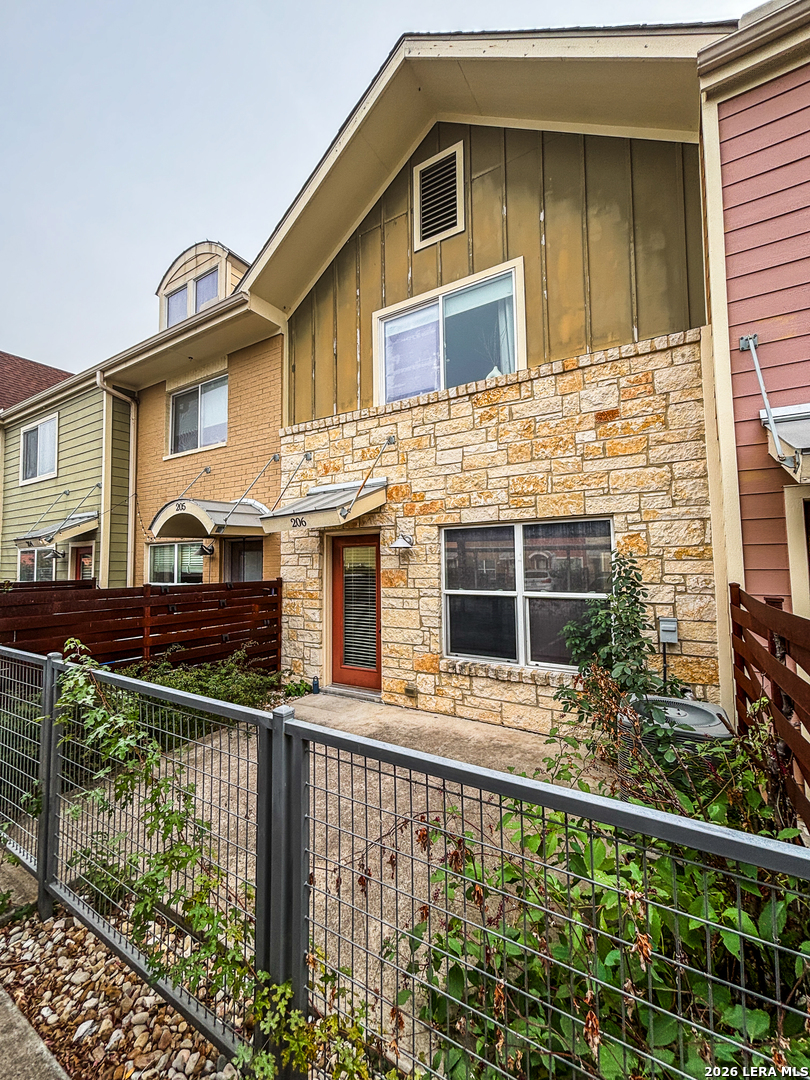 1101 Grove Boulevard, Unit 206 Austin, TX 78741 - Photo 2 of 35