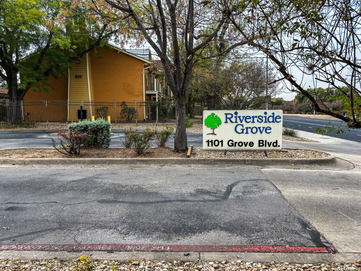 1101 Grove Boulevard, Unit 206 Austin, TX 78741 - Photo 6 of 35