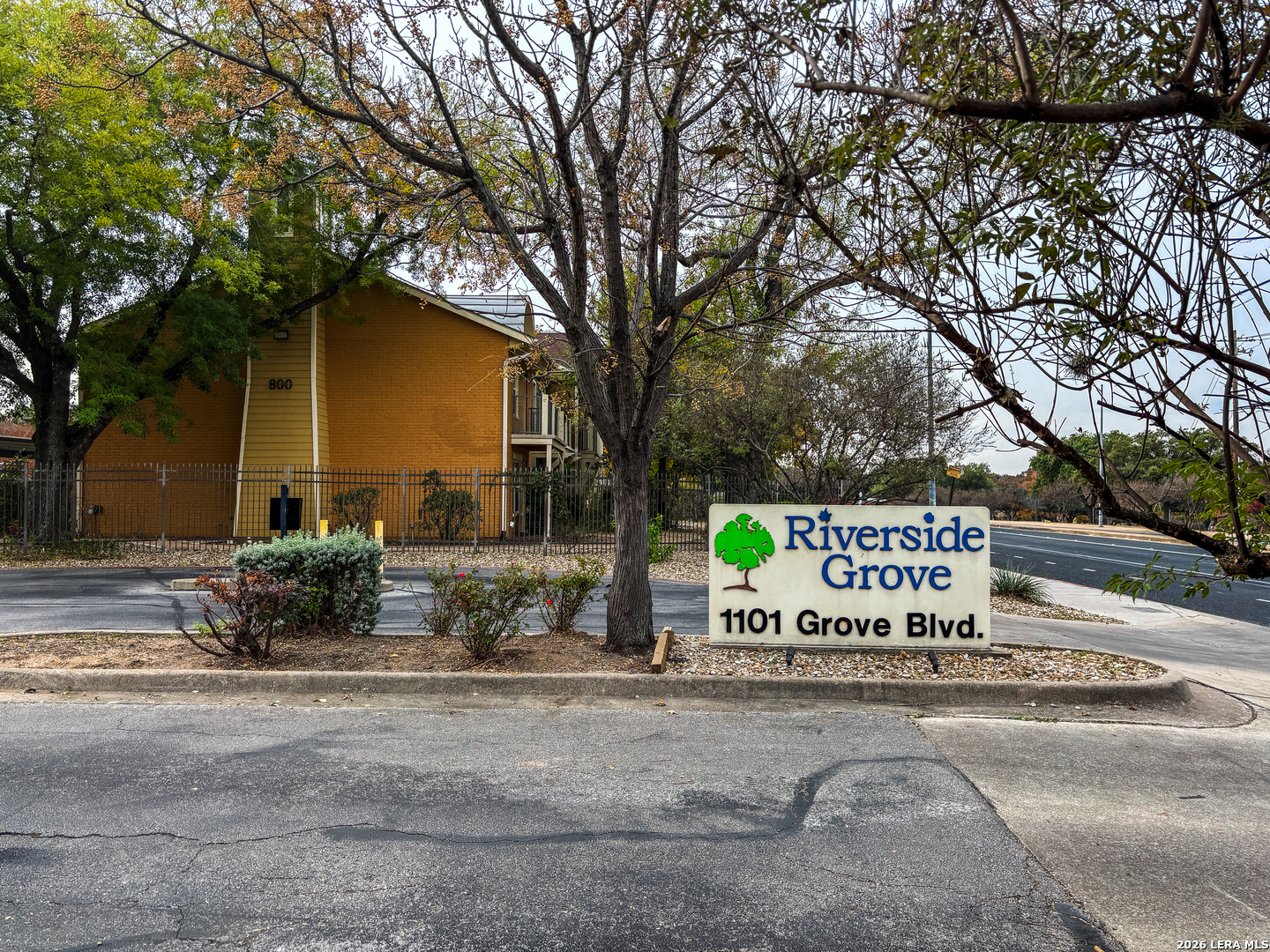 1101 Grove Boulevard, Unit 206 Austin, TX 78741 - Photo 7 of 35