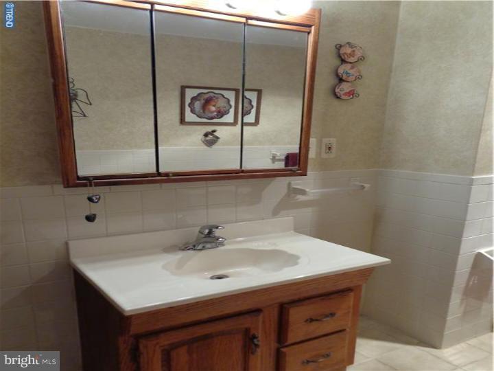 2 Convent Road Aston, PA 19014 - Photo 13 of 21