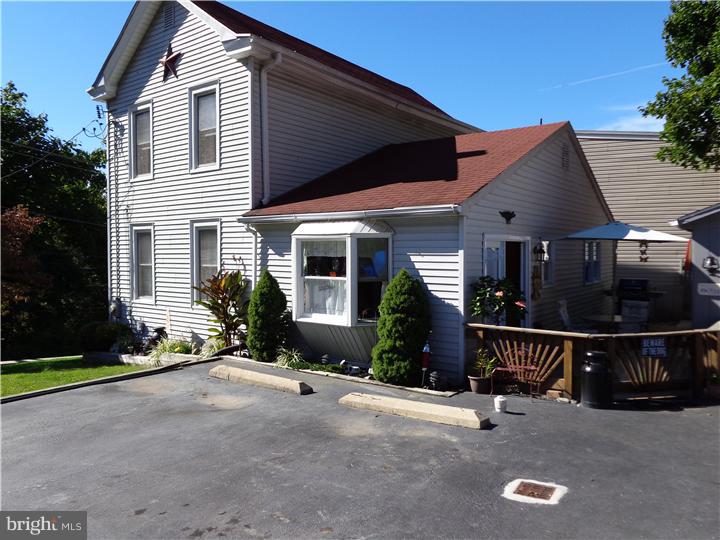 2 Convent Road Aston, PA 19014 - Photo 3 of 21