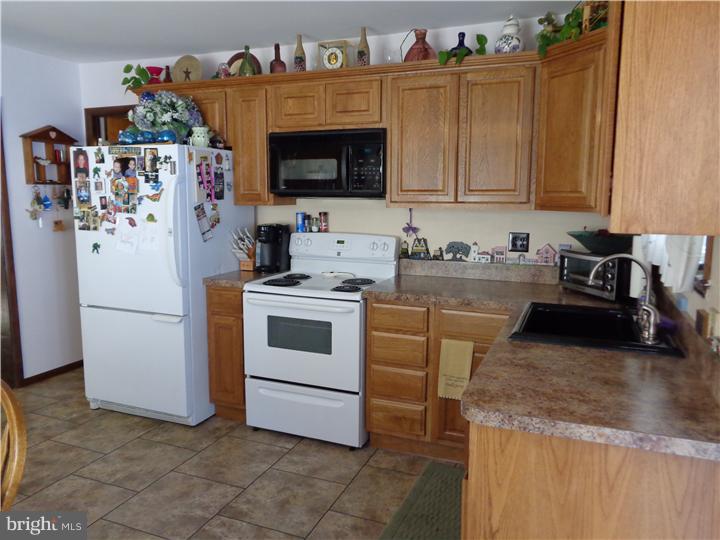 2 Convent Road Aston, PA 19014 - Photo 8 of 21