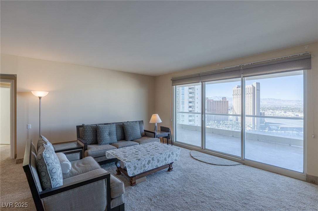 2777 Paradise Road, Unit 2103 Las Vegas, NV 89109 - Photo 11 of 65