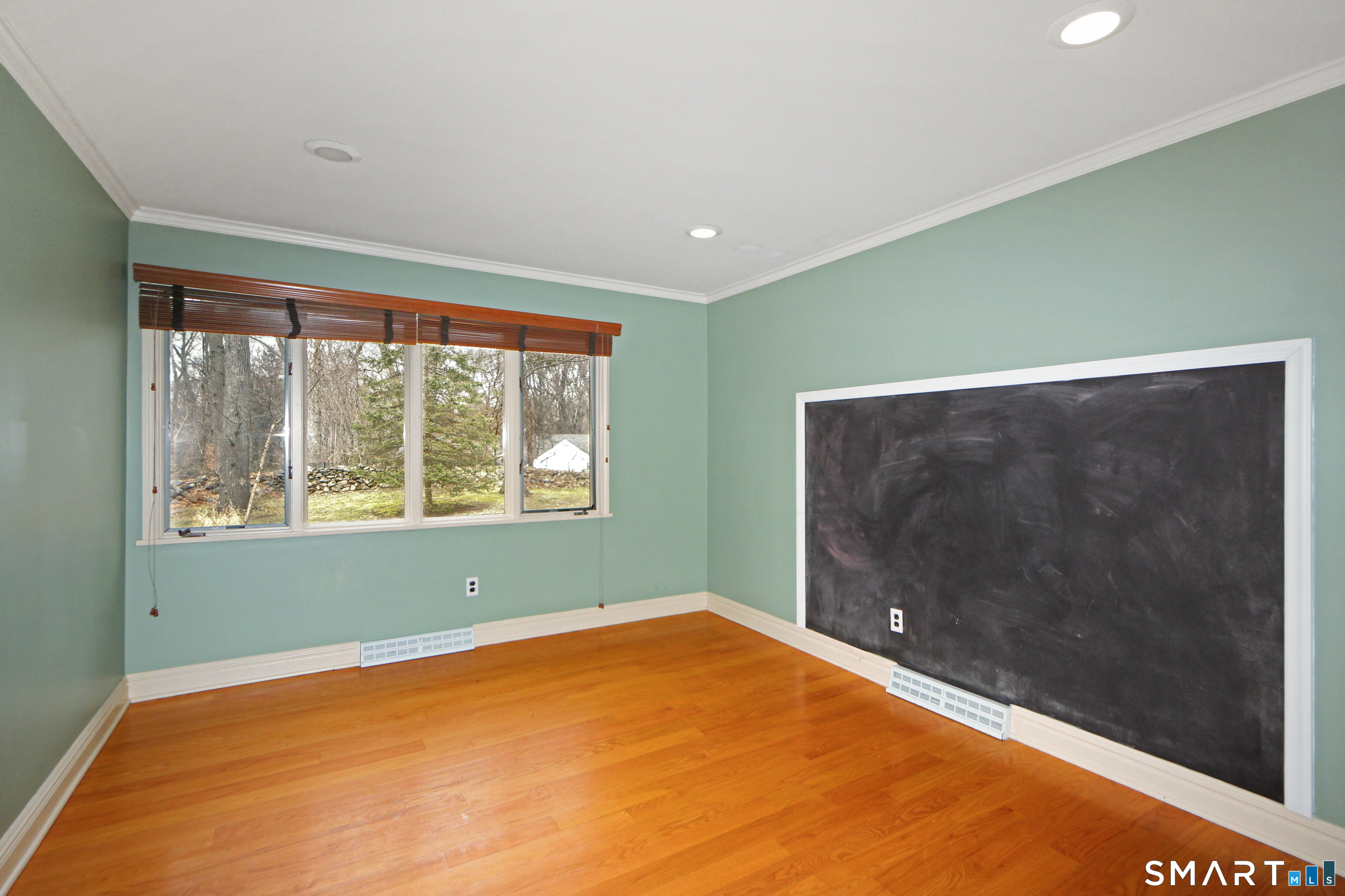 950 Rock Rimmon Road Stamford, CT 06903 - Photo 12 of 25