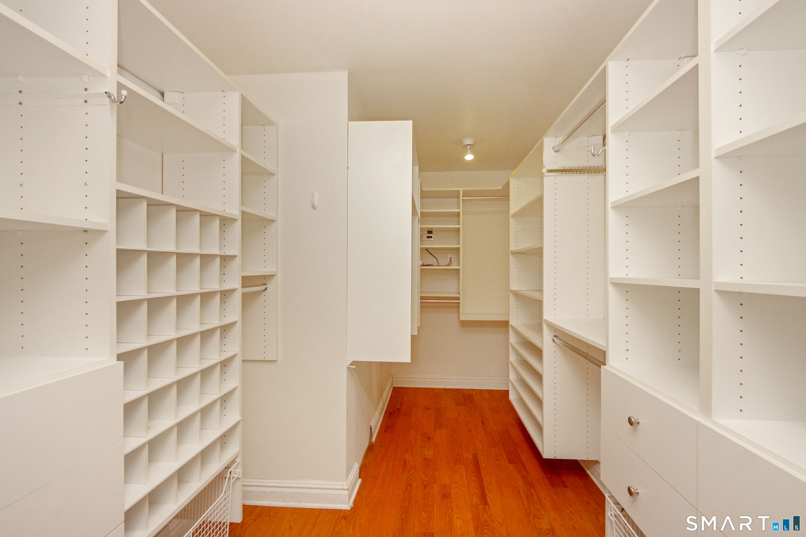 950 Rock Rimmon Road Stamford, CT 06903 - Photo 16 of 25