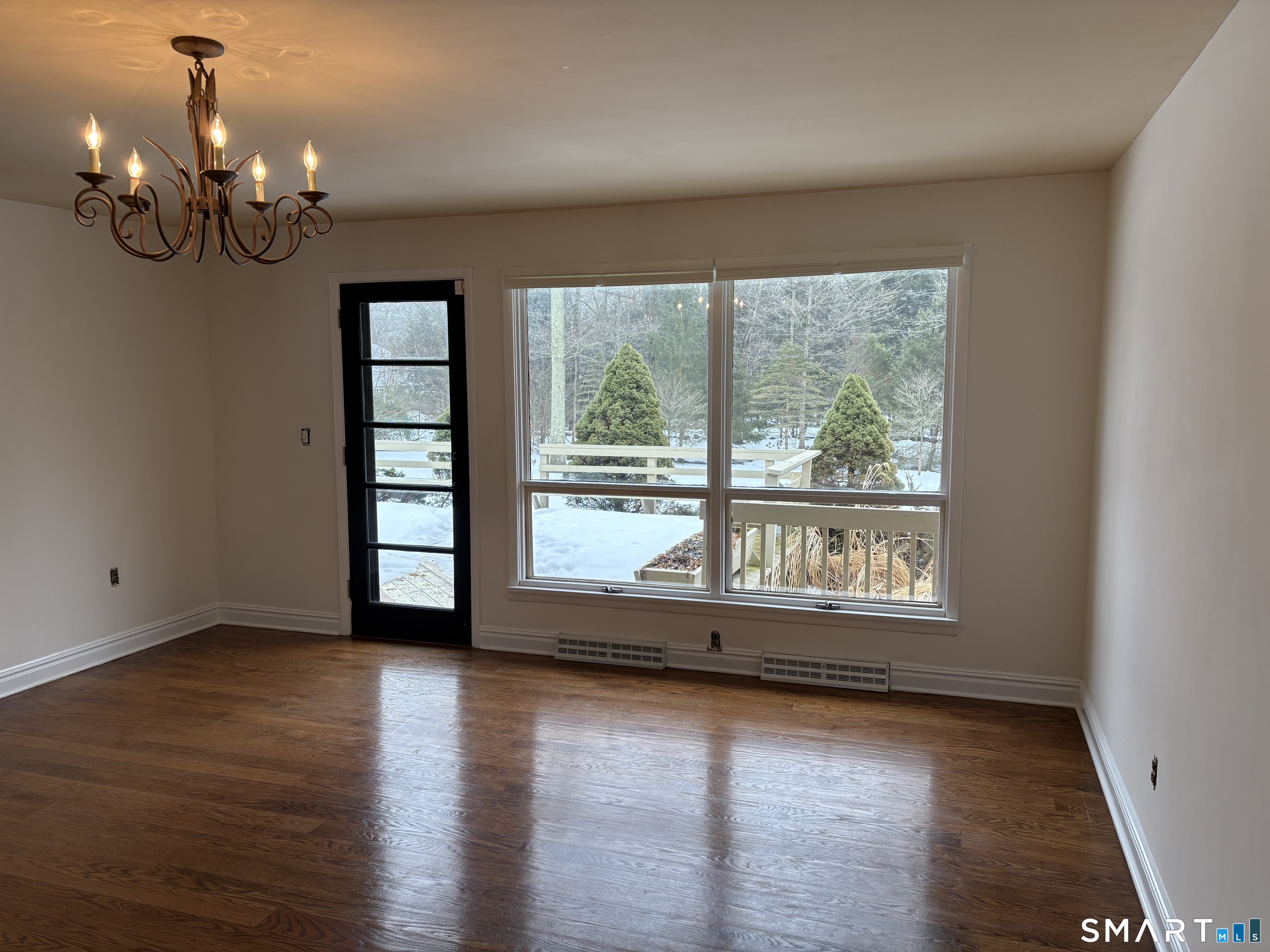 950 Rock Rimmon Road Stamford, CT 06903 - Photo 9 of 25