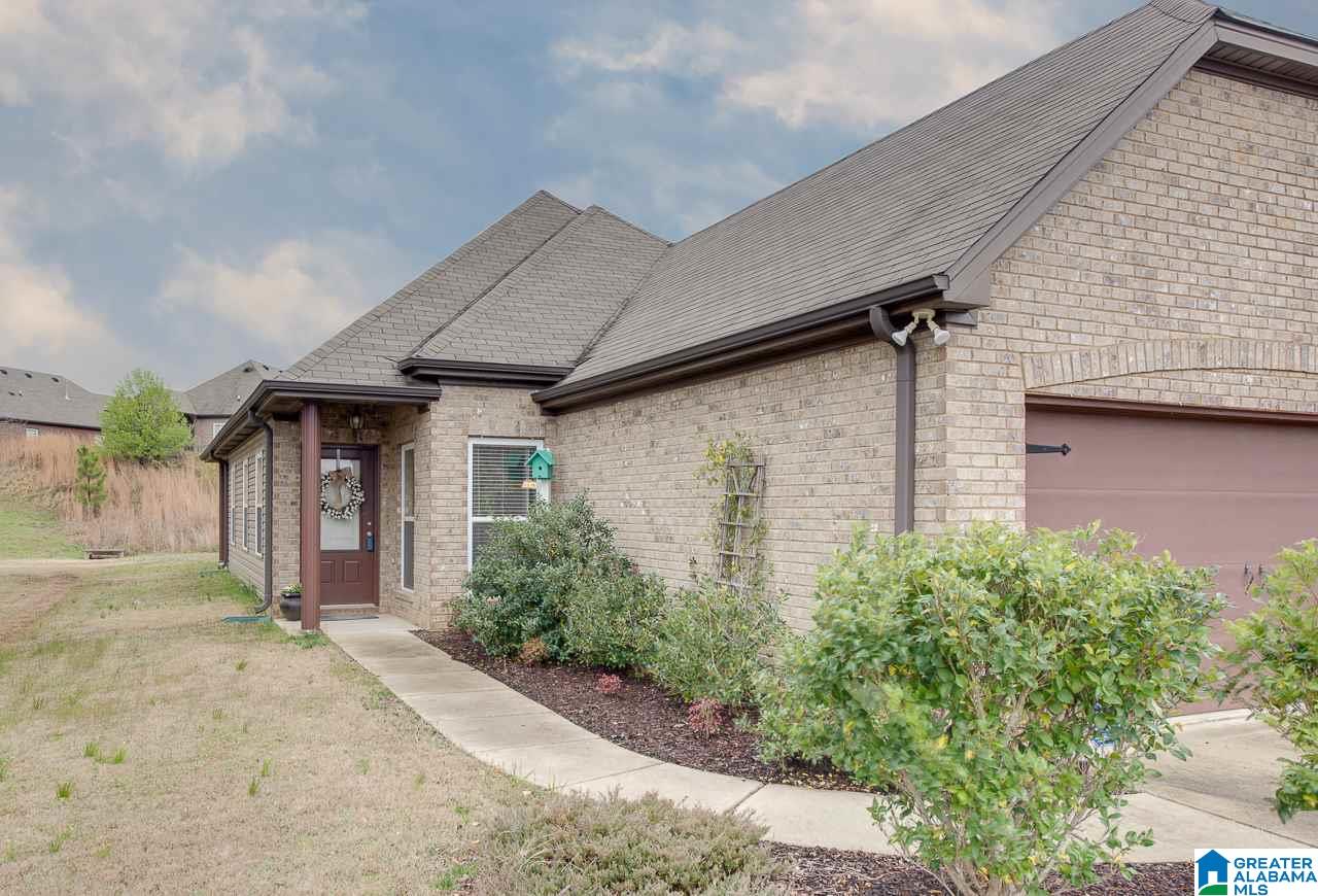 5538 Rosser Trail Bessemer, AL 35022 - Photo 2 of 33