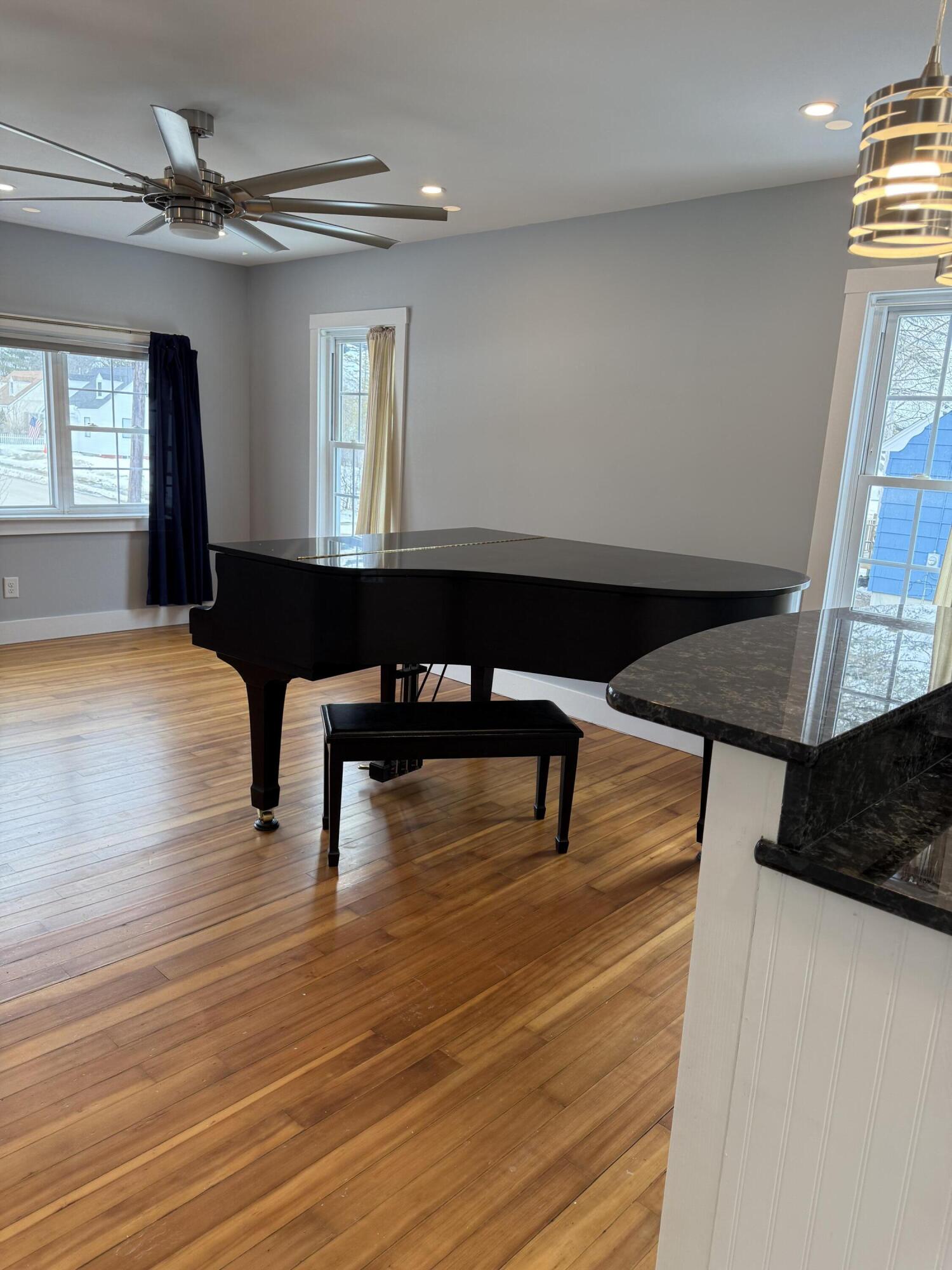 148 Washington Street Brewer, ME 04412 - Photo 11 of 22 IMG_7248