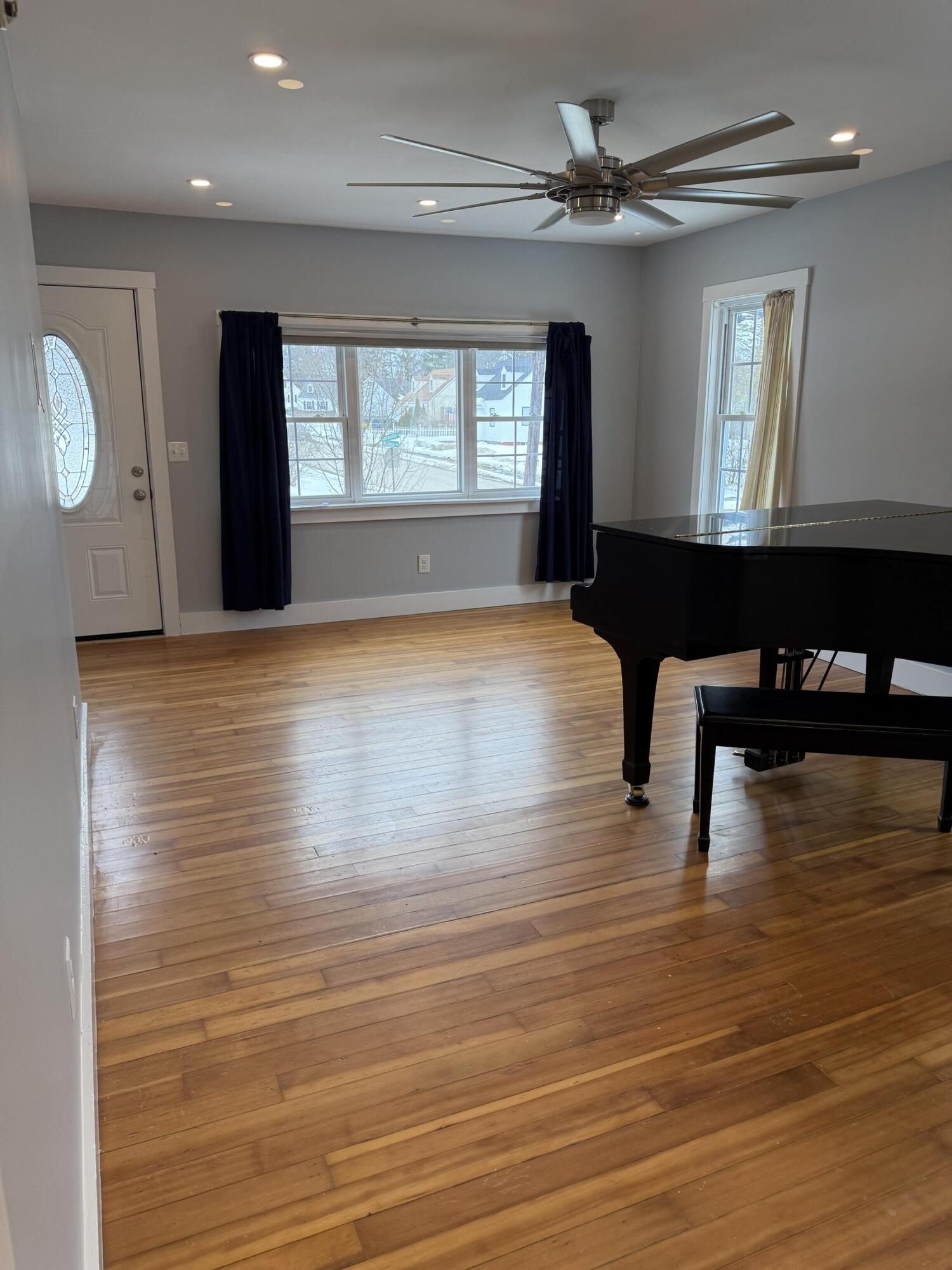 148 Washington Street Brewer, ME 04412 - Photo 13 of 22 IMG_7247