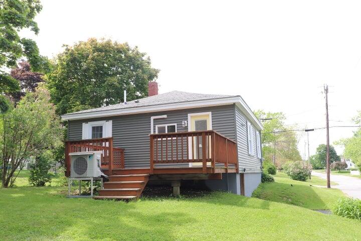 148 Washington Street Brewer, ME 04412 - Photo 2 of 22 148 5