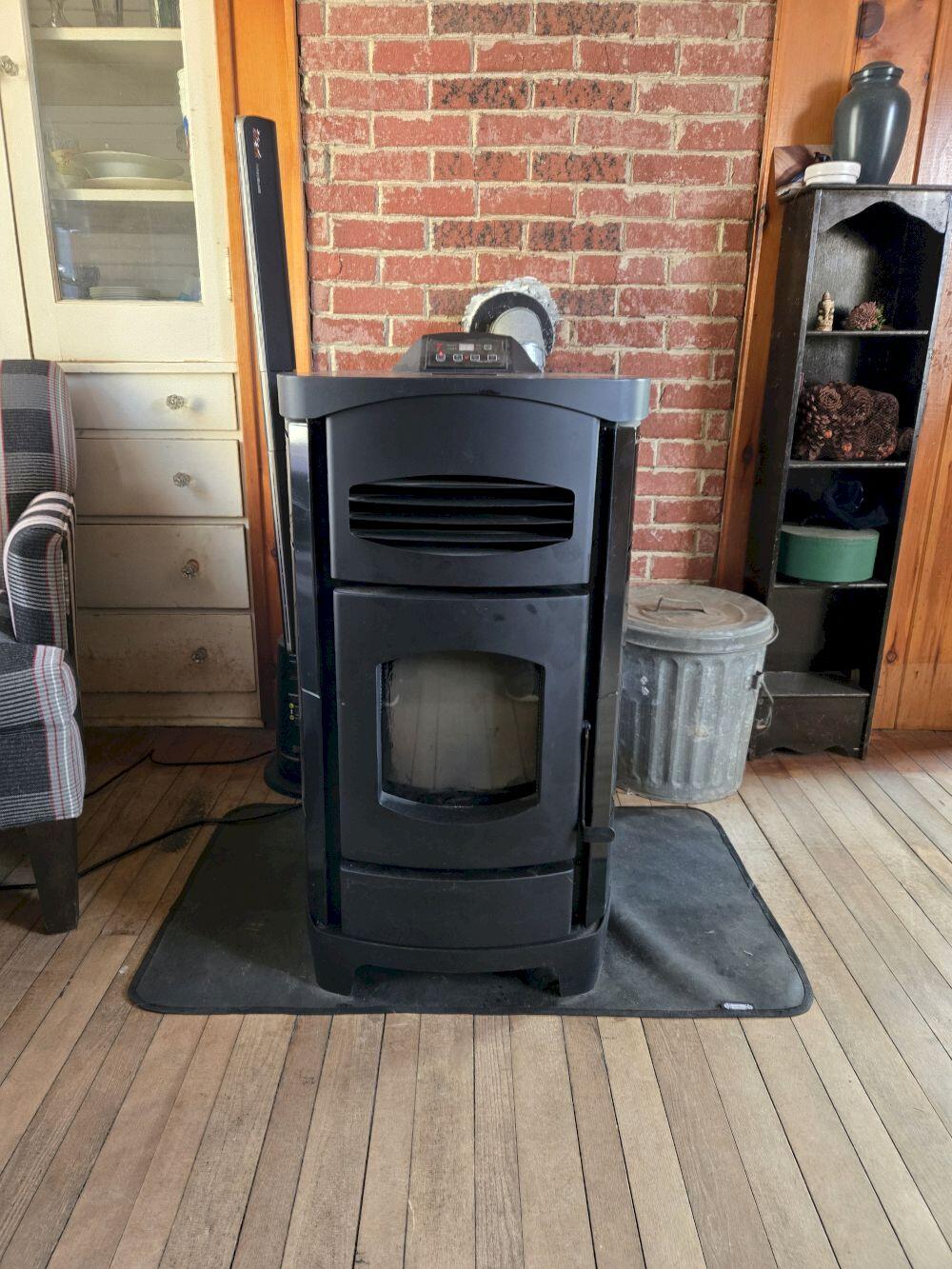 450 Old Jay Hill Road Jay, ME 04239 - Photo 10 of 17 20251120_105038_result