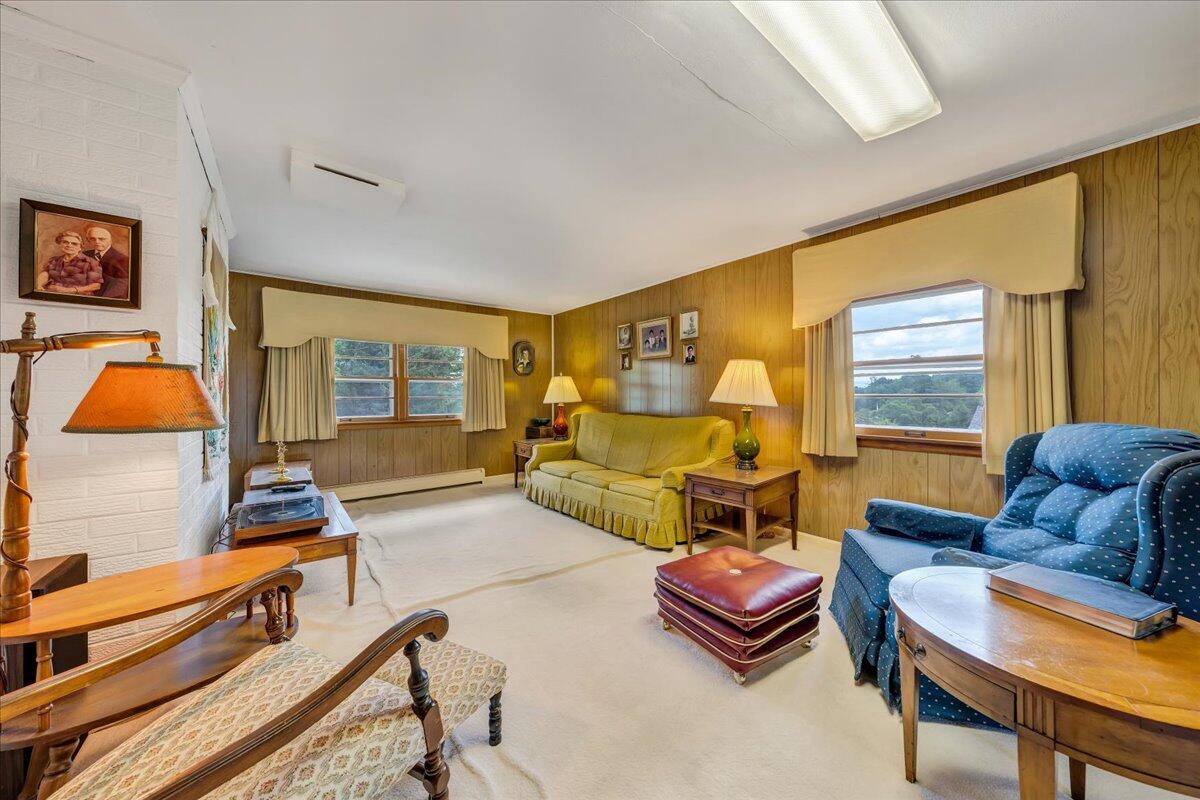 3234 Bromley Road Roanoke, VA 24018 - Photo 20 of 38 20-MIB02875