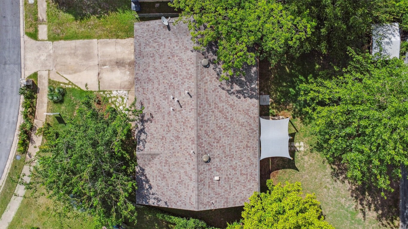 6308 Shadow Bend Austin, TX 78745 - Photo 32 of 35 an aerial view of a house with a yard and garden