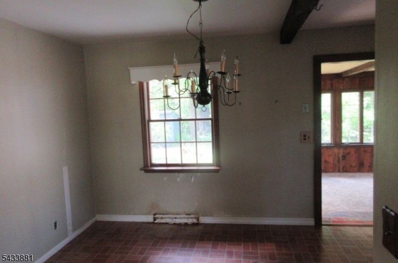 12 Jericho Road Butler, NJ 07405 - Photo 6 of 17