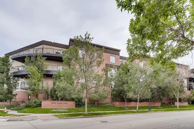$255,000 | 15475 Andrews Drive, Unit 316, Denver, CO 80239