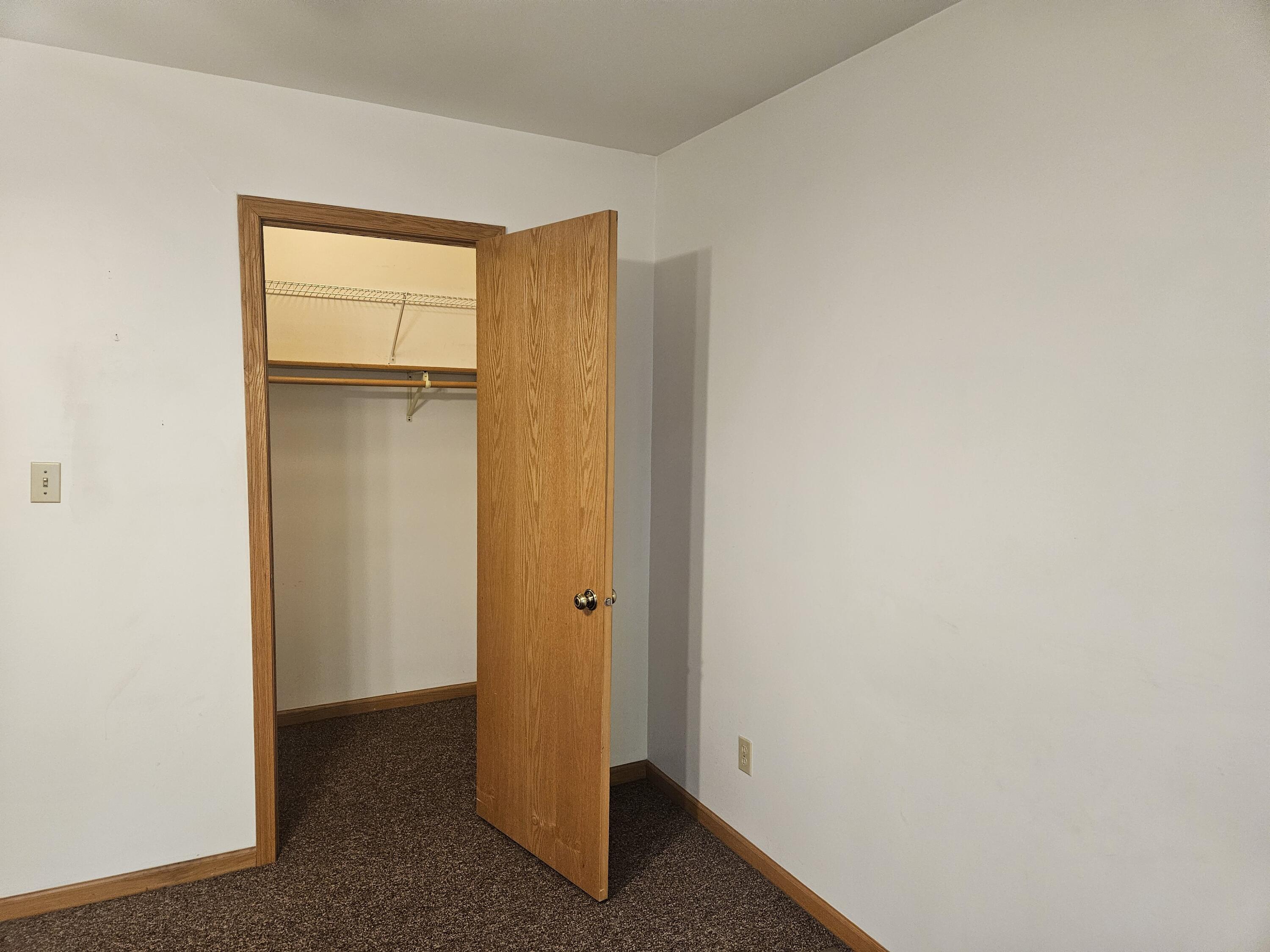 680 Meadow Lane Crown Point, IN 46307 - Photo 19 of 46 a view of empty room