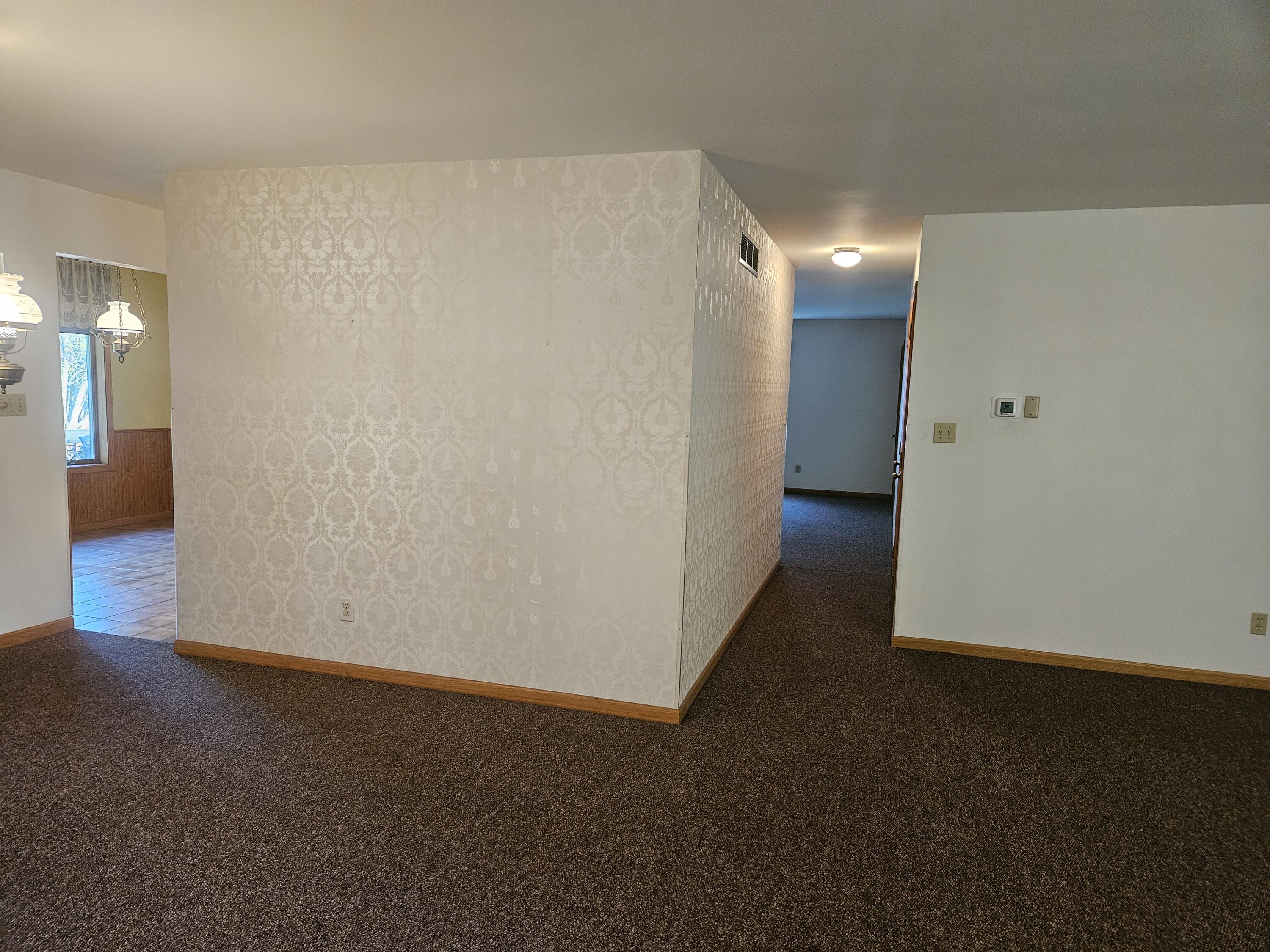 680 Meadow Lane Crown Point, IN 46307 - Photo 10 of 46 a view of a room