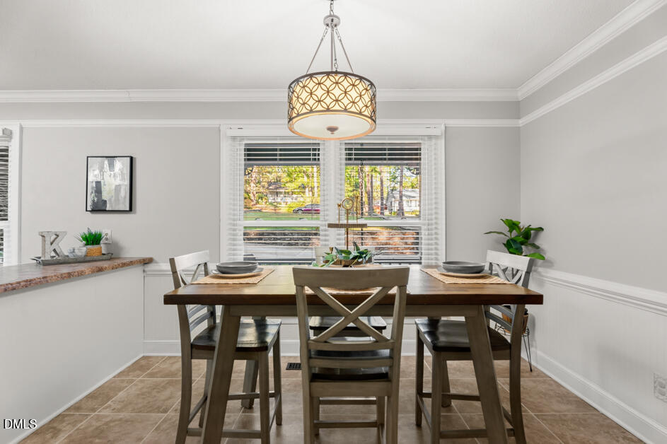 2017 Owls Nest Road Sanford, NC 27330 - Photo 14 of 45 Dining