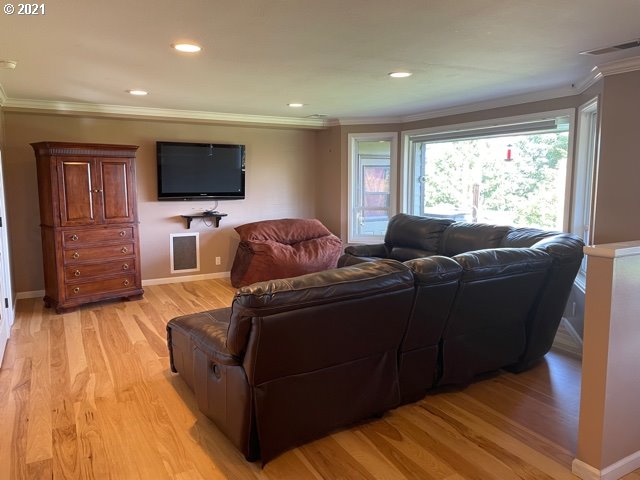 32488 Deberry Road Creswell, OR 97426 - Photo 12 of 30 Gallery Image 12