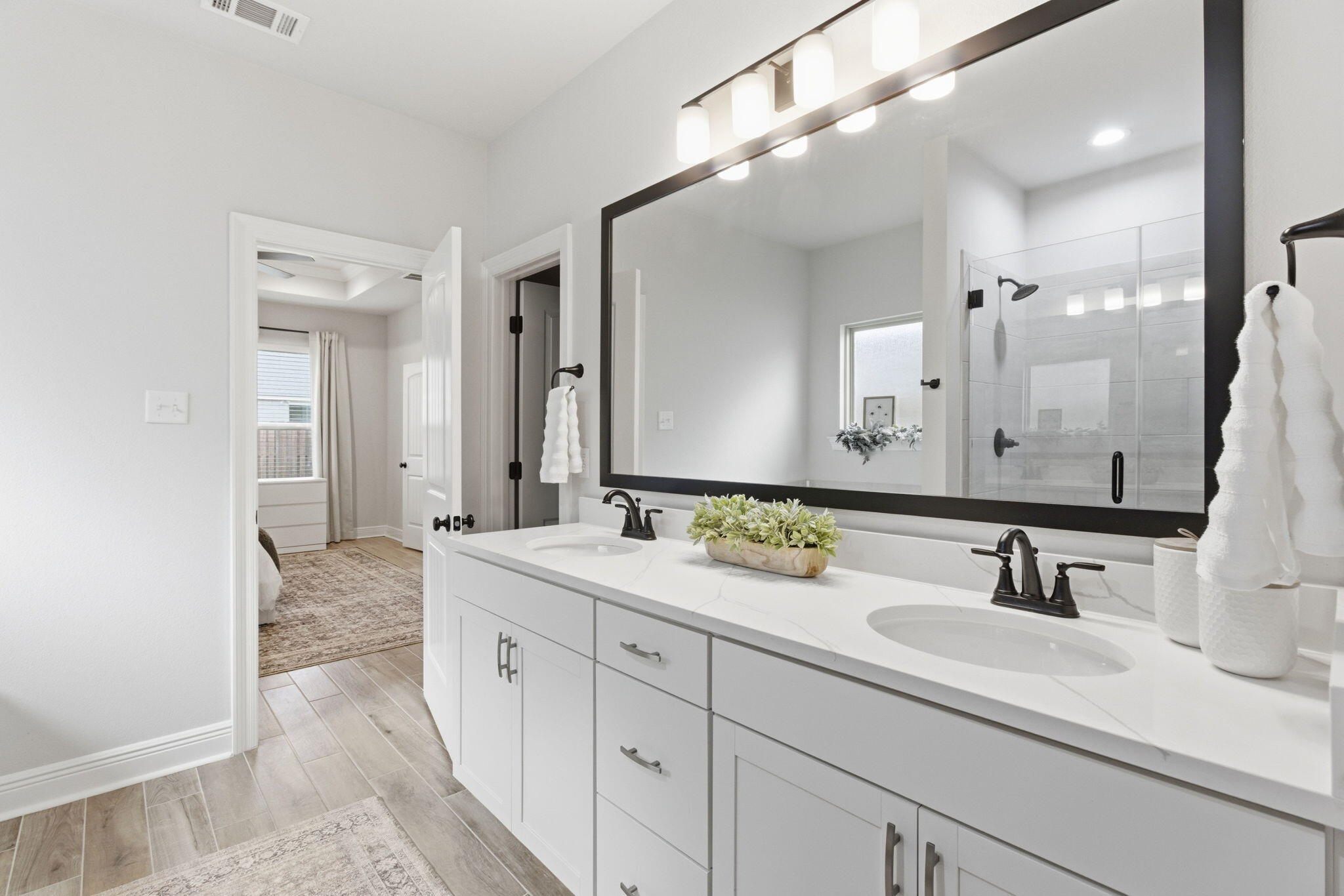 140 Flora Lane Freeport, FL 32439 - Photo 32 of 77 86-web-or-mls-IMG_0767