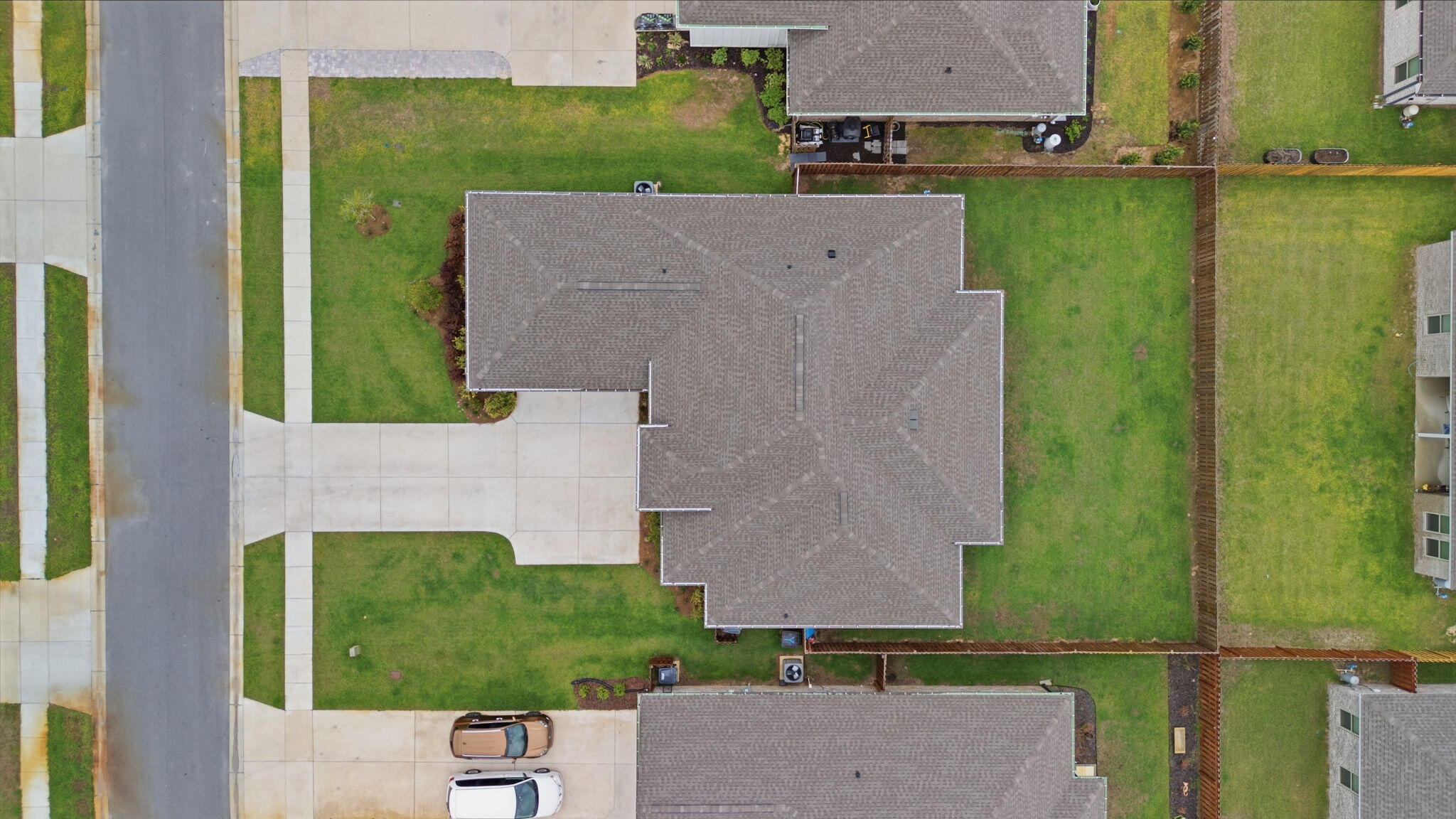 140 Flora Lane Freeport, FL 32439 - Photo 46 of 77 an aerial view of a house with a garden