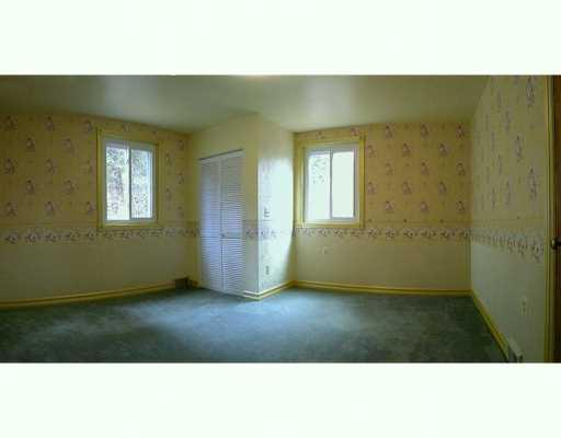 222 Thompson Run Road Pittsburgh, PA 15237 - Photo 5 of 8 Master Bedroom.