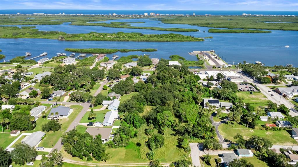 Wilkinson Avenue Edgewater, FL 32132 - Photo 3 of 12 a view of a lake with a city