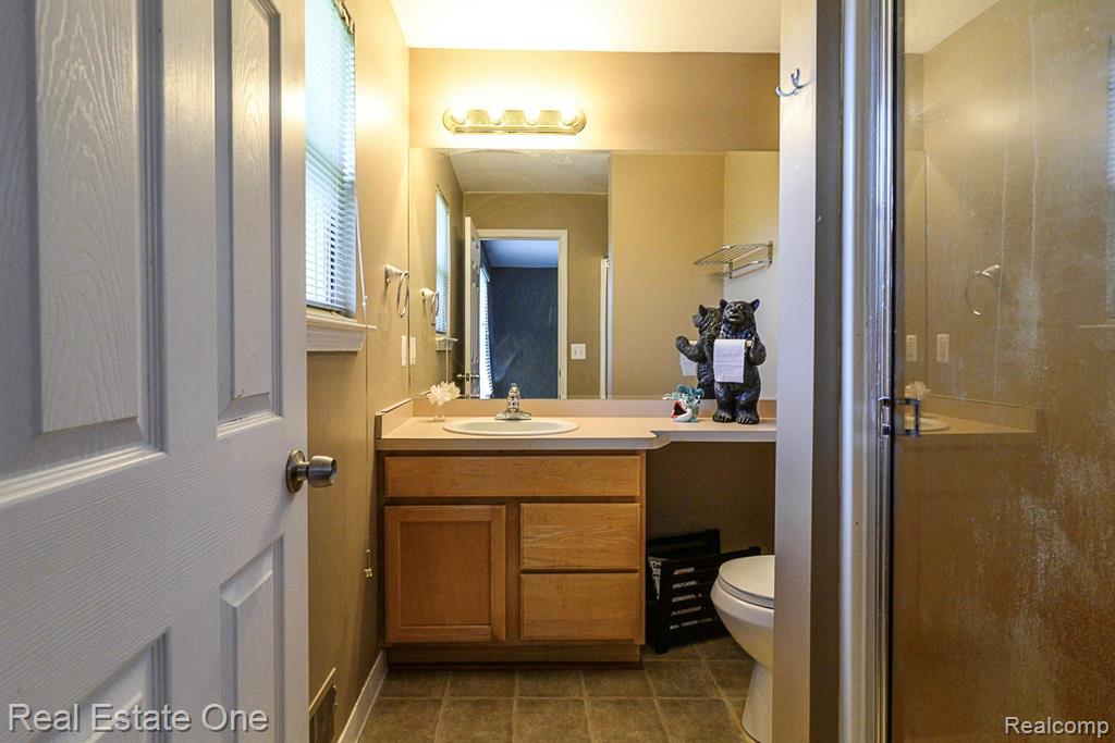 1309 Sleeth Road Commerce Township, MI 48382 - Photo 21 of 34