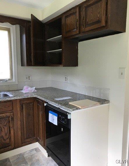 5197 Spruce Road Emmaus, PA 18049 - Photo 5 of 16 Gallery Image 5