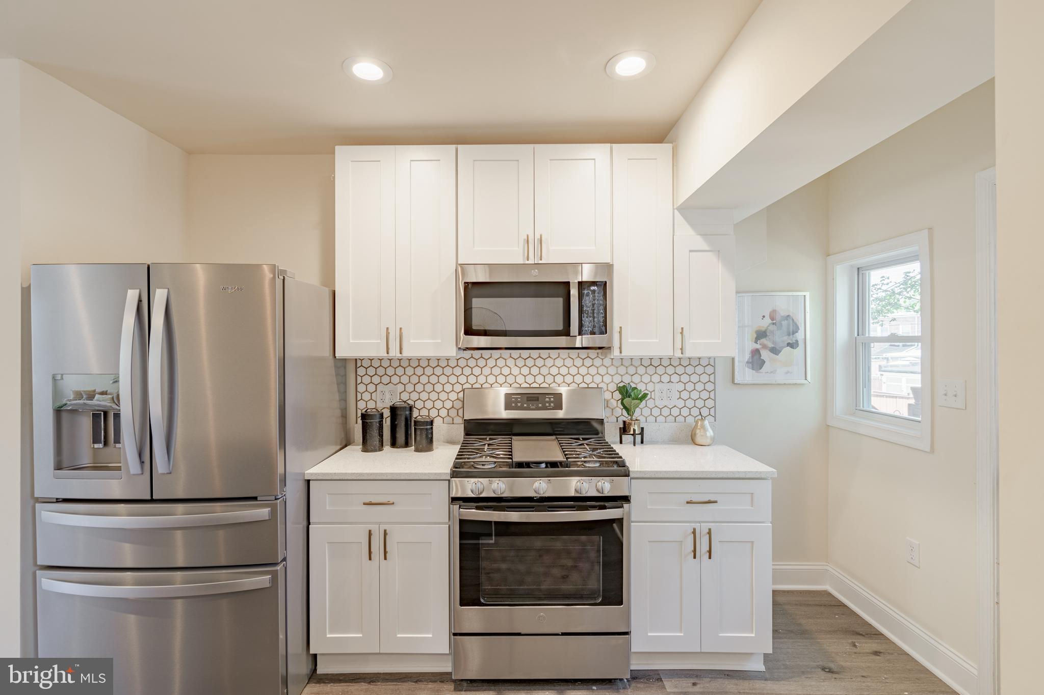77 Willow Spring Road Baltimore, MD 21222 - Photo 3 of 37