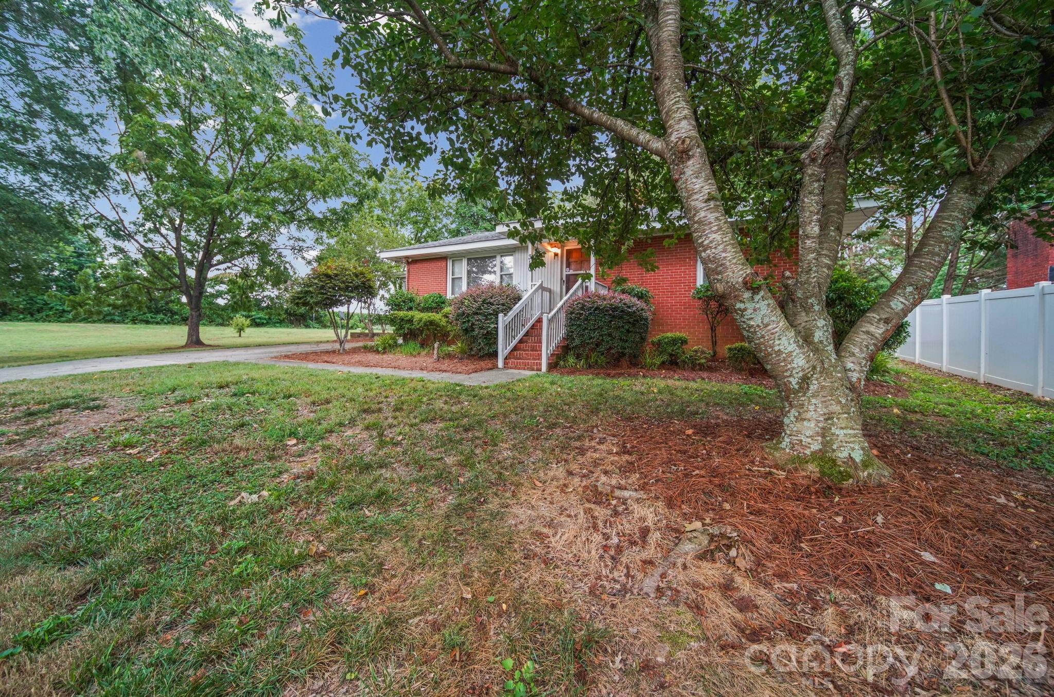 310 Austin Street Monroe, NC 28112 - Photo 2 of 44 Gallery Image 2