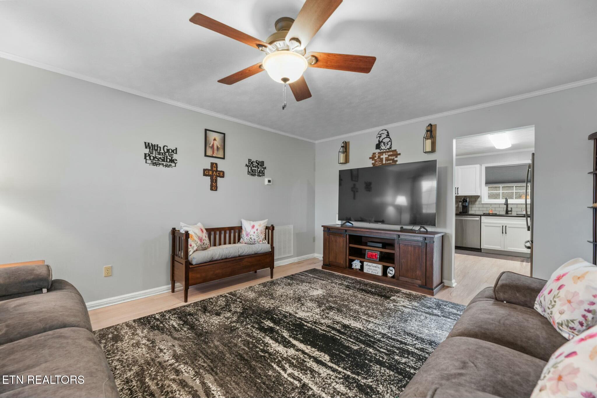 4918 Stewart Ridge Road Knoxville, TN 37938 - Photo 4 of 27 tempImageJ9myWg