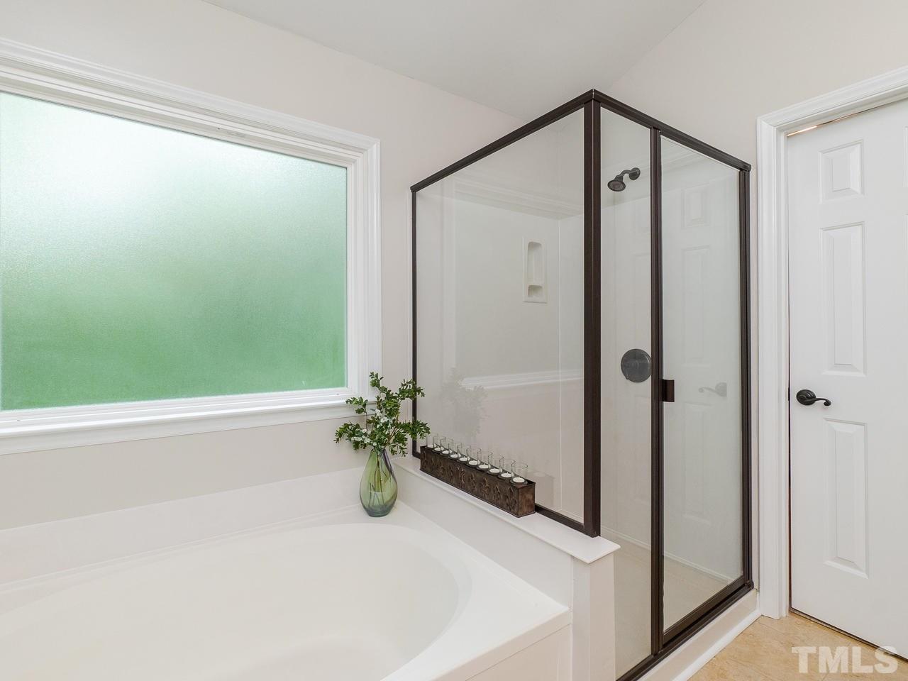 12005 Amoretto Way Raleigh, NC 27613 - Photo 22 of 30
