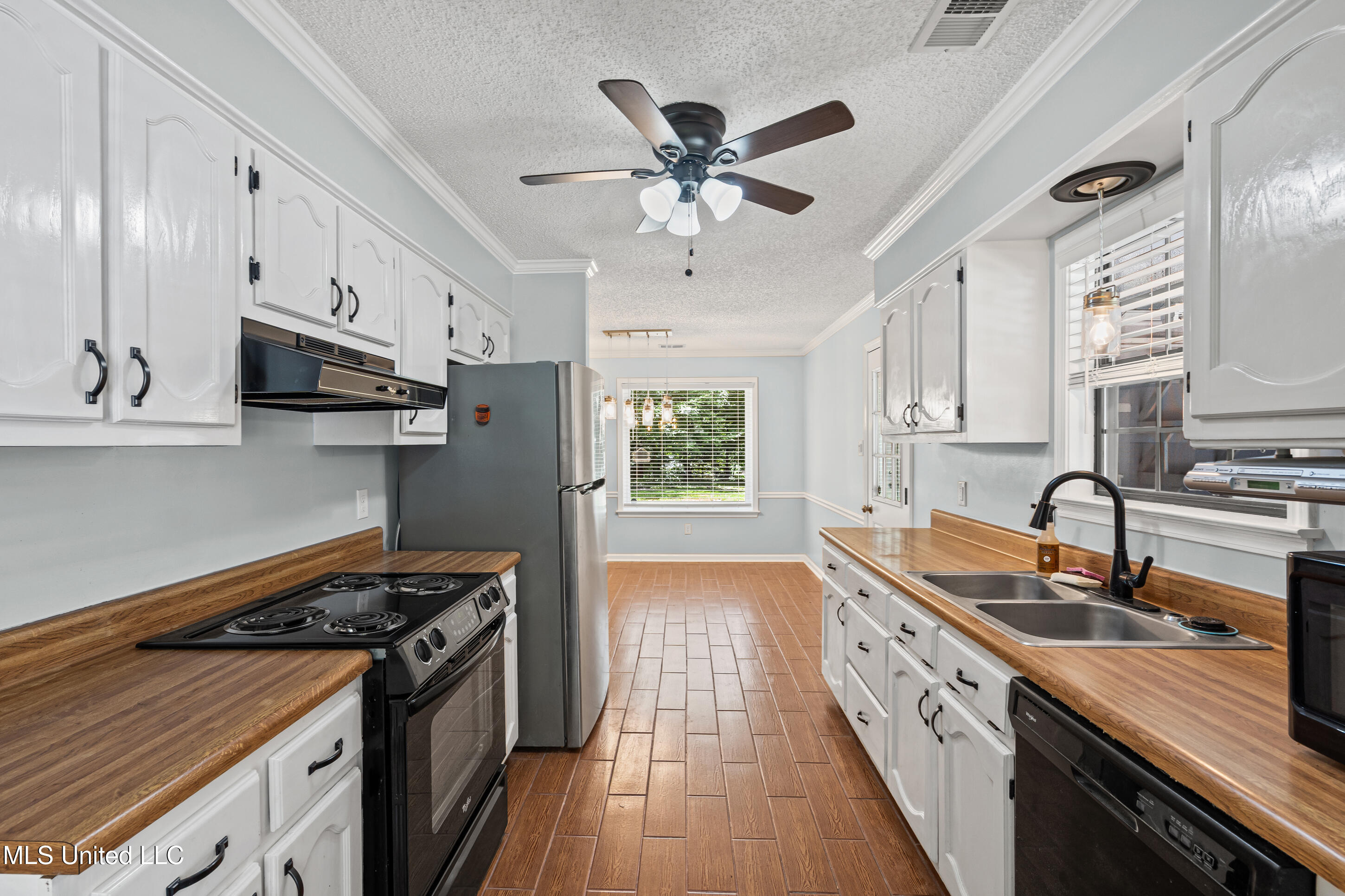 2403 Geneva Drive Nesbit, MS 38651 - Photo 11 of 31 11__dsc1770