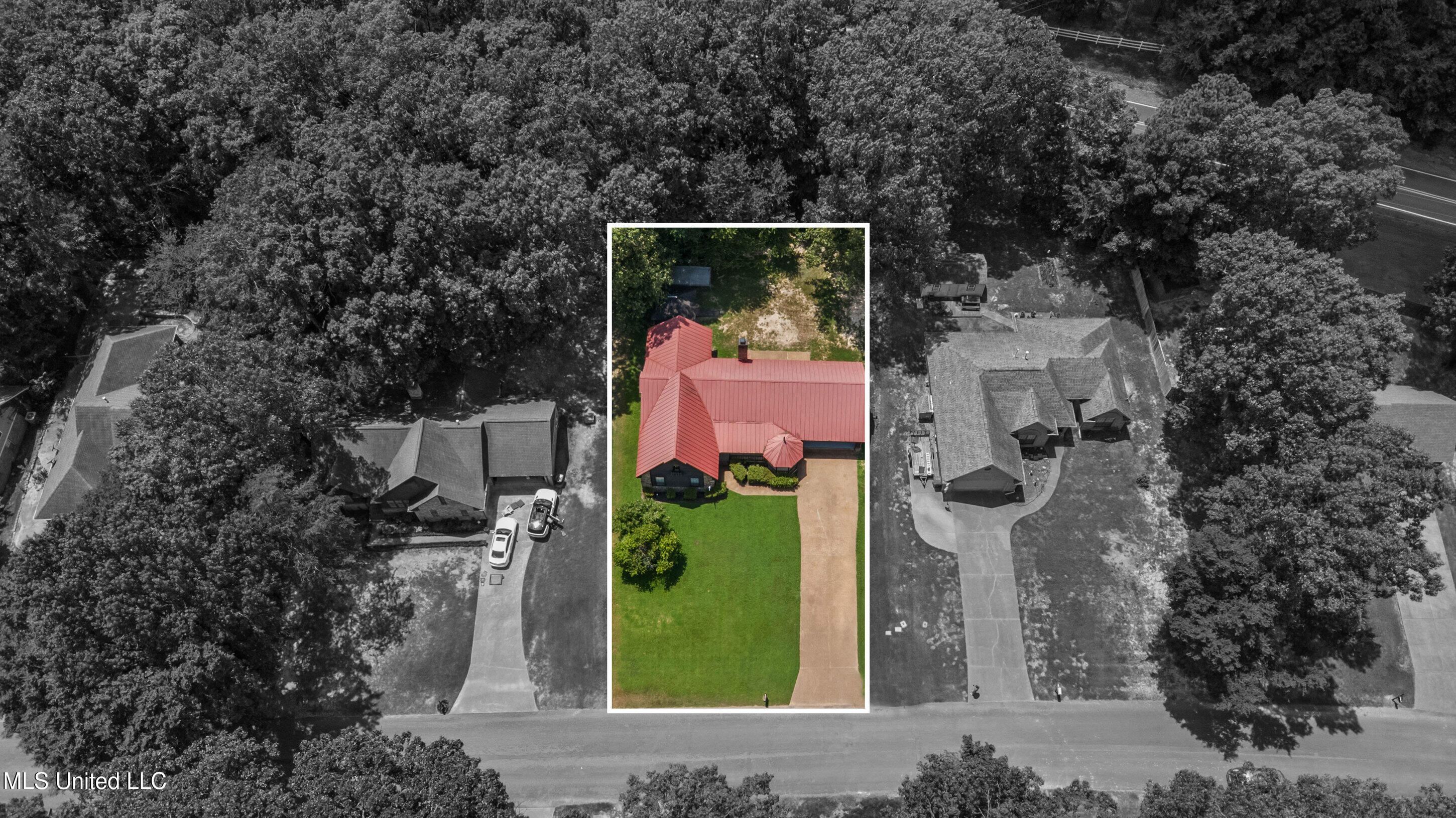 2403 Geneva Drive Nesbit, MS 38651 - Photo 30 of 31 30_dji_0015 property lines