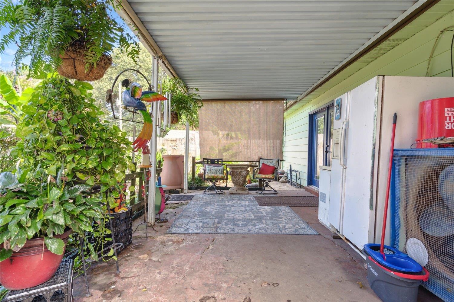 4608 Boyce Road Memphis, TN 38117 - Photo 25 of 30 a view of outdoor space and porch